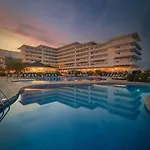 H10 Taburiente Playa Hotel 4*