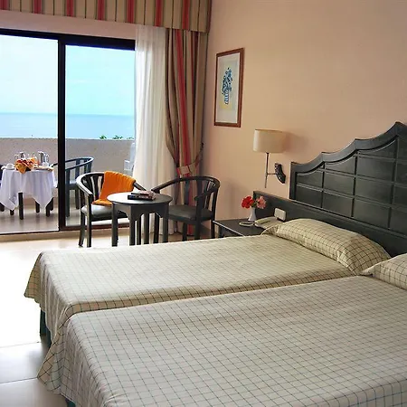 H10塔布恩特海滩酒店 酒店 下布雷尼亚