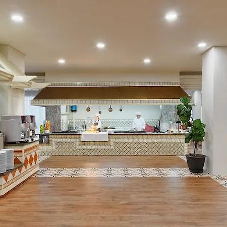 H10 Taburiente Playa Hotel 4*