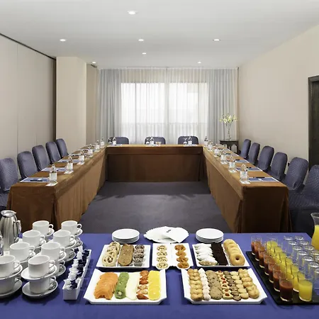 أتش10 تابورينت بلايا فندق 4*