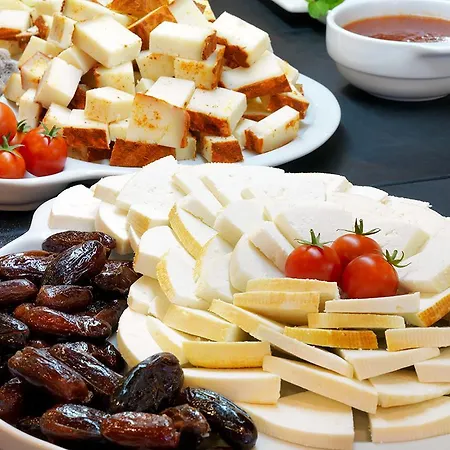 أتش10 تابورينت بلايا 4*