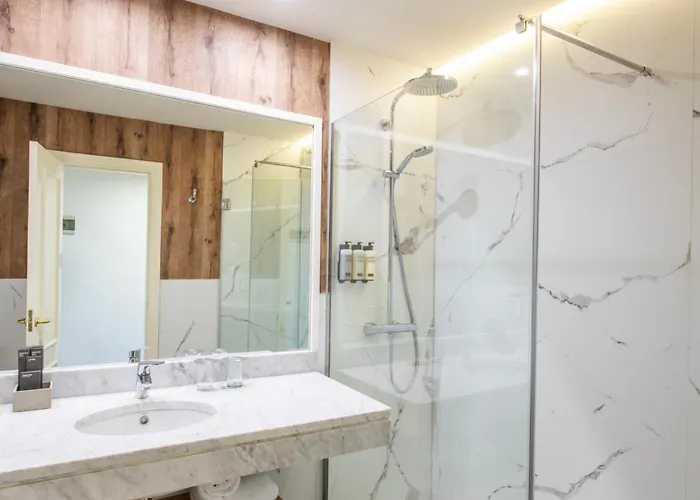 Отель H10 Taburiente Playa Брения-Баха